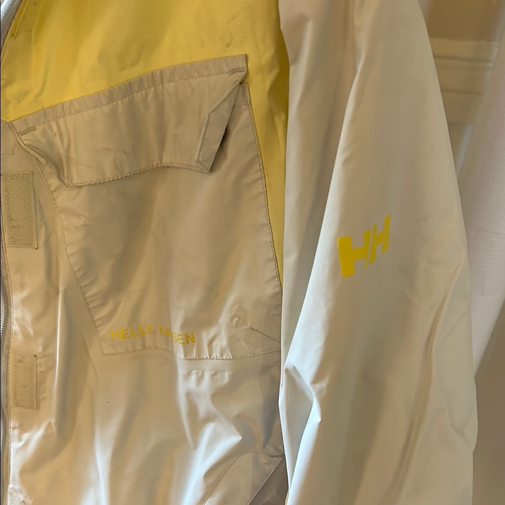 Helly Hansen Cream and Yellow Waterproof Jacket with Mesh Lining - Picture 5 of 5